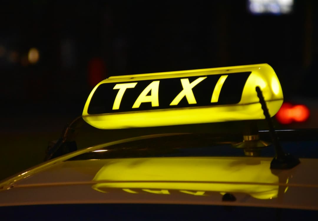 Taxi & Ride-Hailing software development in Chennai — Quantyro Technologies